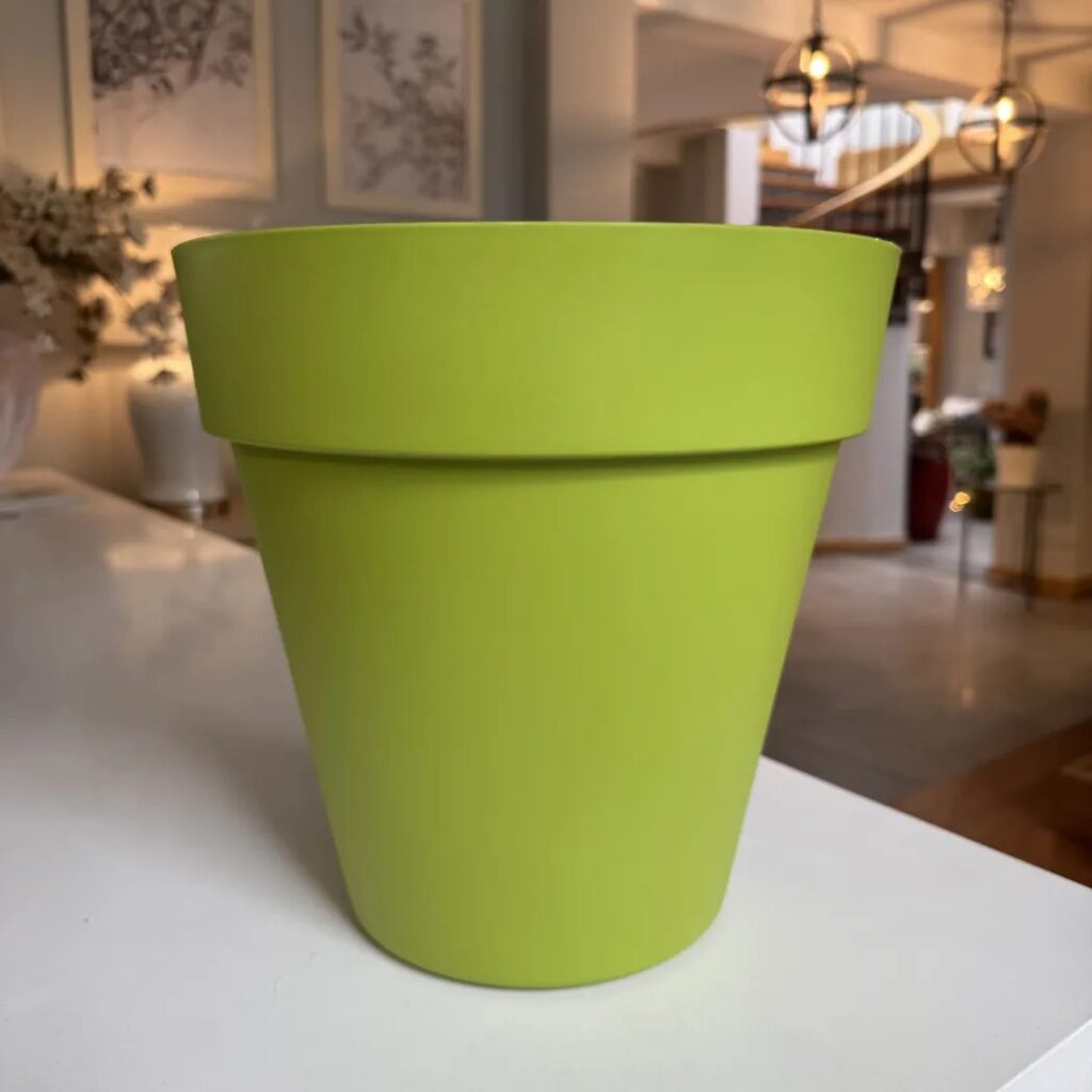 RIO LIME GREEN D29H28.2