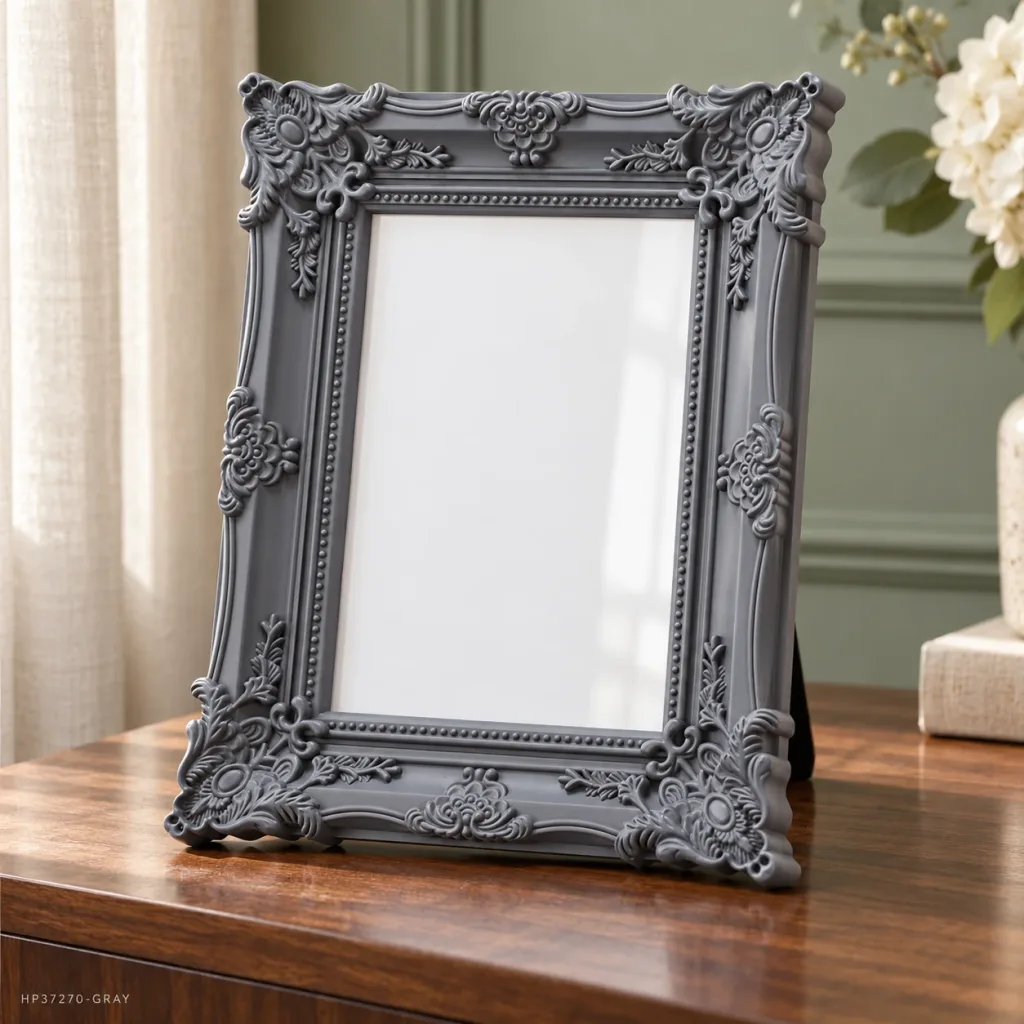 PORTA RETRATO GRIS 28.5X33 KAAS HP37270-GRAY en ambiente
